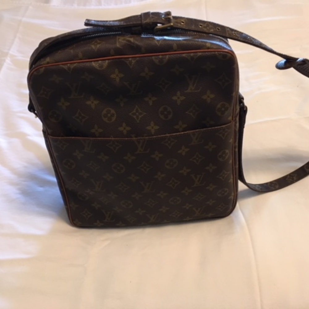 Vintage Louis Vuitton travel tote